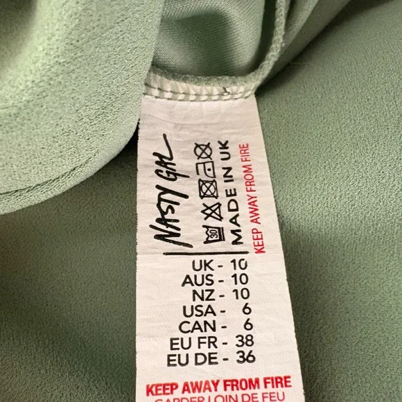 Nasty Gal sleeveless bridesmaid dress sage green size 6 - Picture 5 of 7